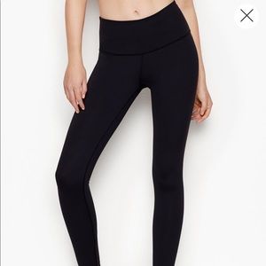 Victoria’s Secret Sport Knockout leggings
